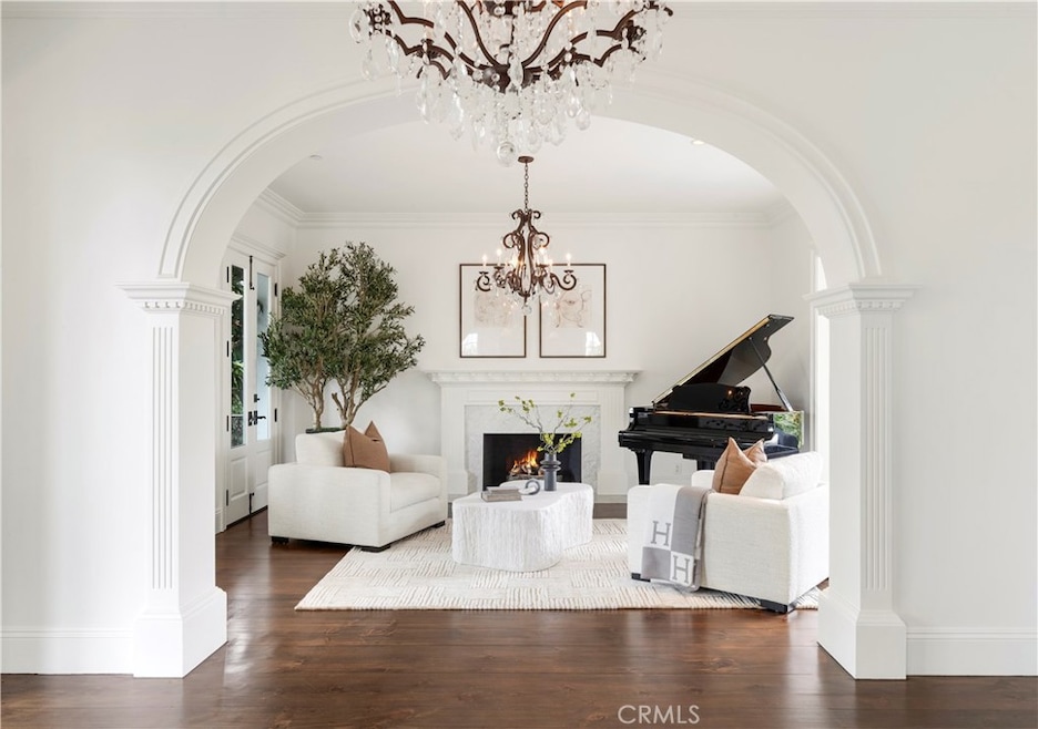 Under Contract $5,695,000 • Co-Listing Agent