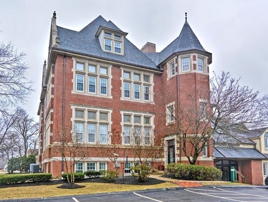 54 Dutcher St unit 9, Hopedale, MA 01747 - photo 1