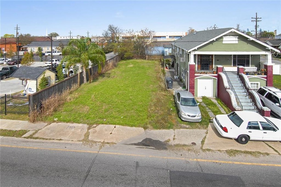 3923 N Robertson St, New Orleans, LA 70117 - photo 1