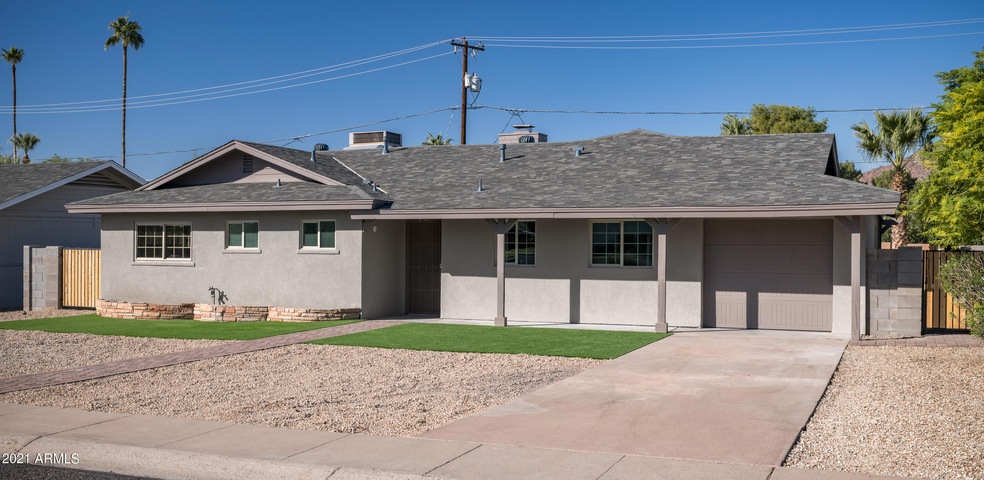 5332 E Thomas Rd, Phoenix, AZ 85018 - photo 1