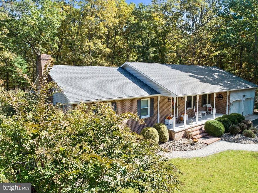 400 Gardners Rd, Cross Junction, VA 22625 - photo 1