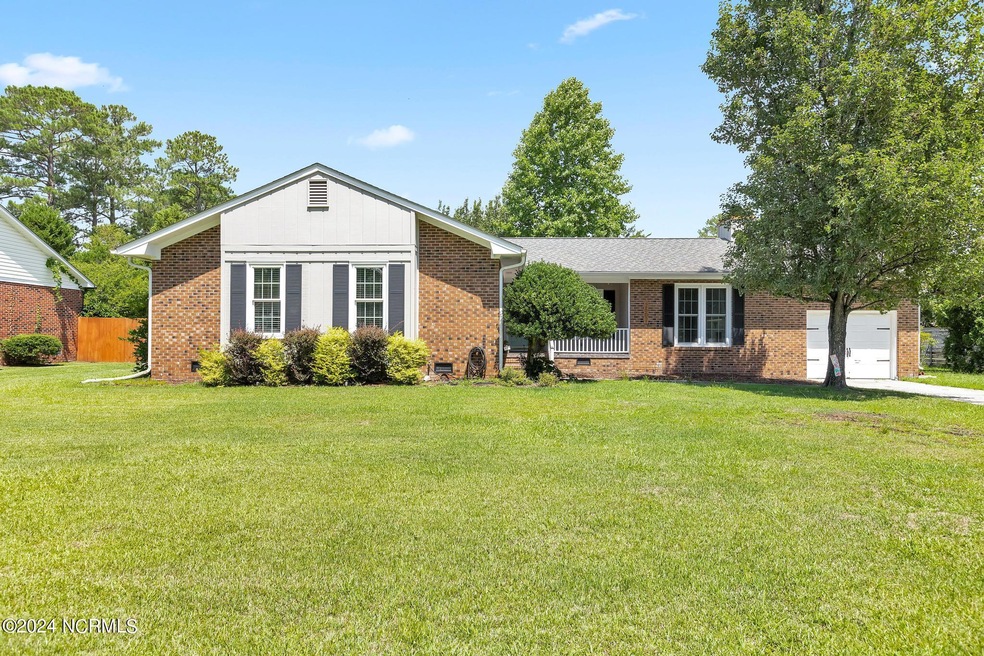 2602 Northwoods Dr, Jacksonville, NC 28540 - photo 1