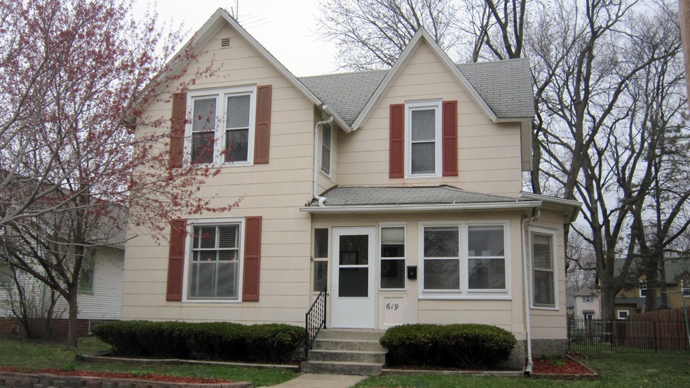 Exterior view house faces south