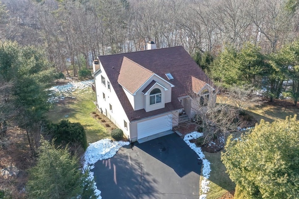 200 Palisades Cir, Stoughton, MA 02072 - photo 1