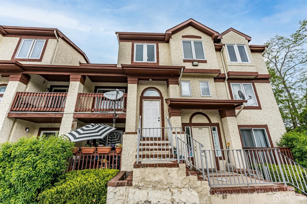 106 Michaels Ct, Woodbridge, NJ 07095 - photo 1