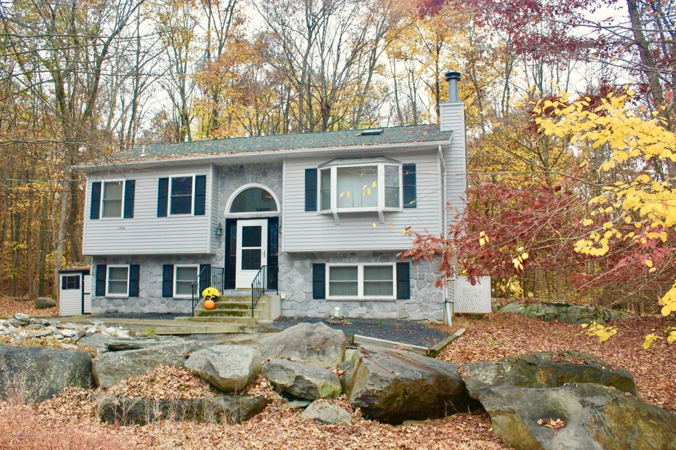 3430 Crestwood Dr, East Stroudsburg, PA 18301 - photo 1