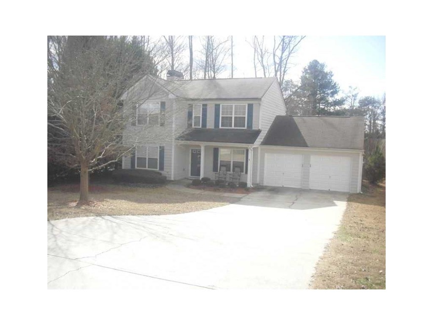 Exterior Front. 3 bdrm trad with lake lot!