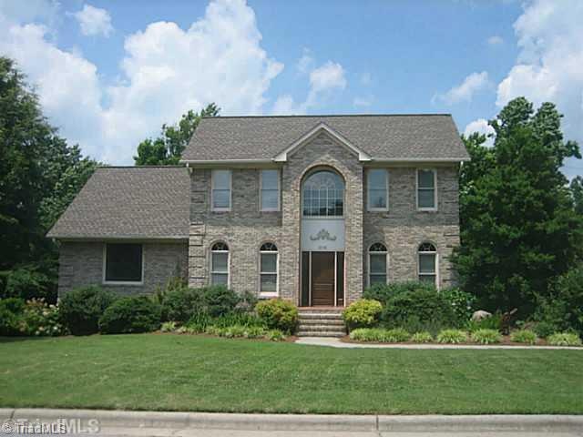 2116 Candelar Dr, High Point, NC 27265 - photo 1