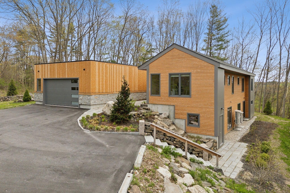 6 Prout Place