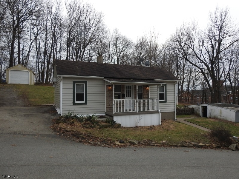 6 Howard St, Newton, NJ 07860 - photo 1