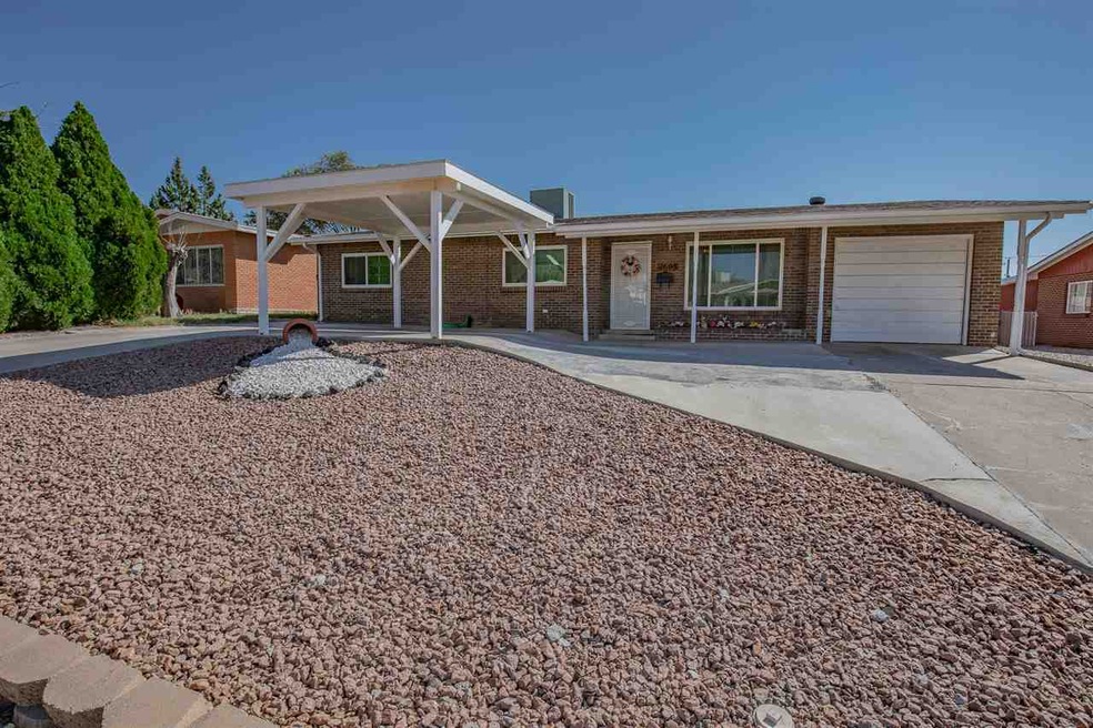 2608 18th St, Alamogordo, NM 88310 - photo 1