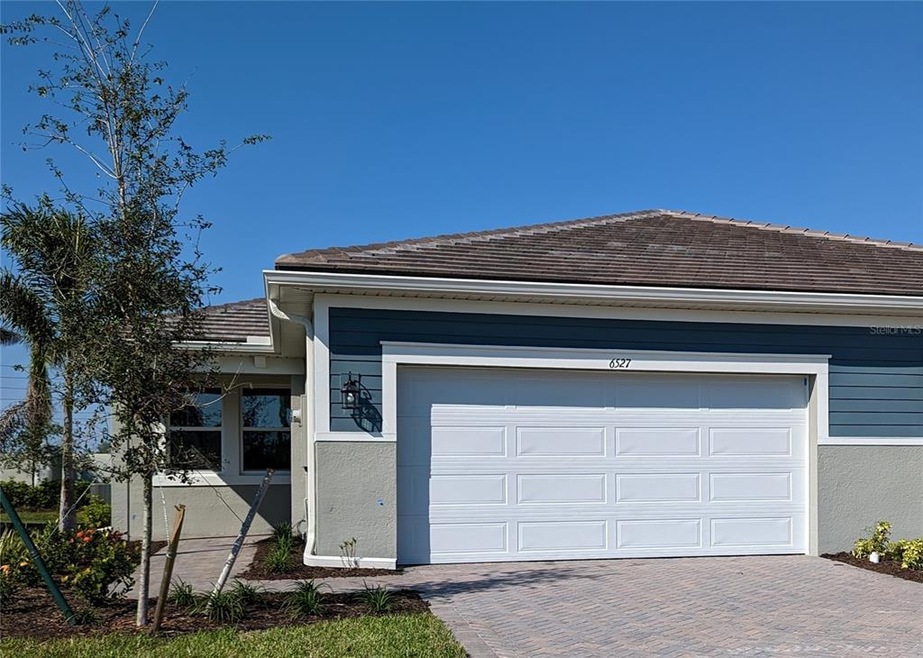 6527 Good Life St, Fort Myers, FL 33966 - photo 1