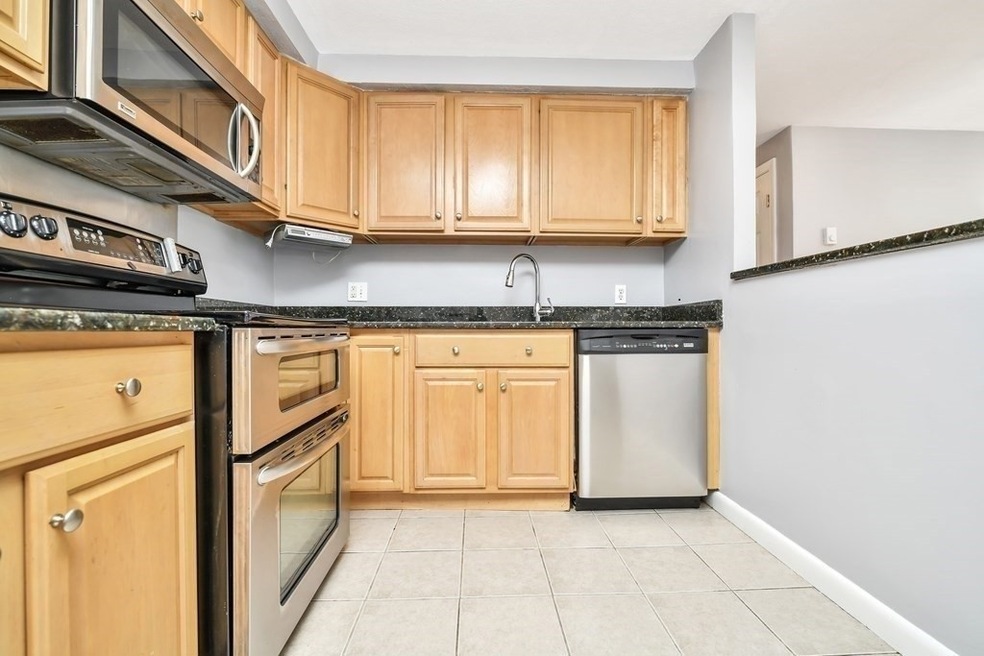 56 Coffey St unit 8, Dorchester, MA 02122 - photo 1