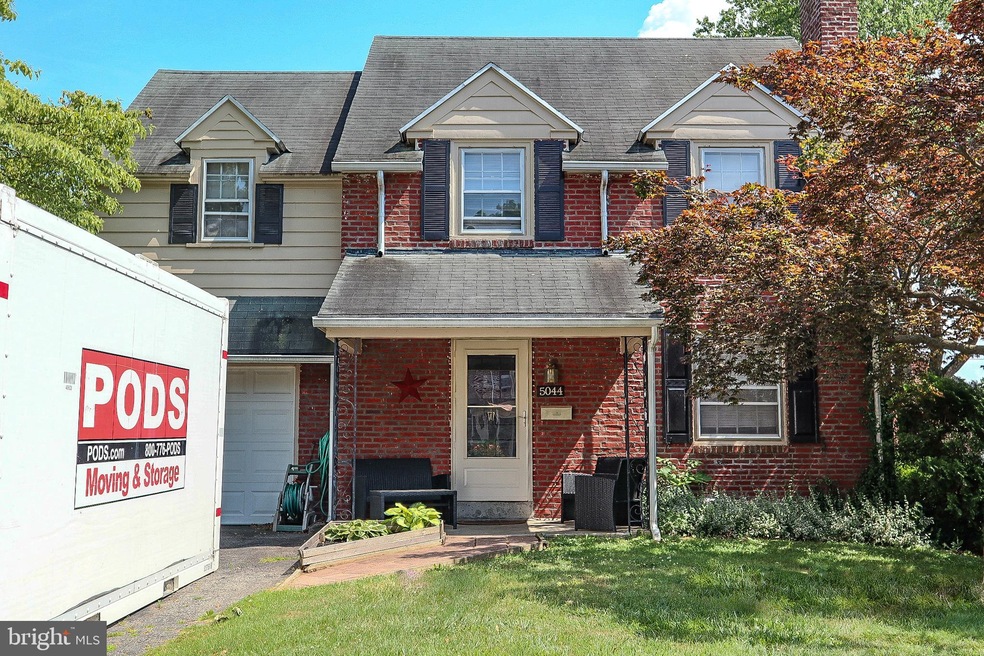 5044 Smithfield Rd, Drexel Hill, PA 19026 - photo 1