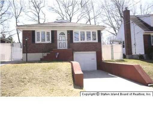 120 Ravenhurst Ave, Staten Island, NY 10310 - photo 1