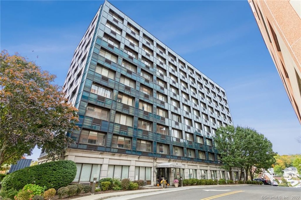 The Windemere unit 106, Stamford, CT 06902 - photo 1