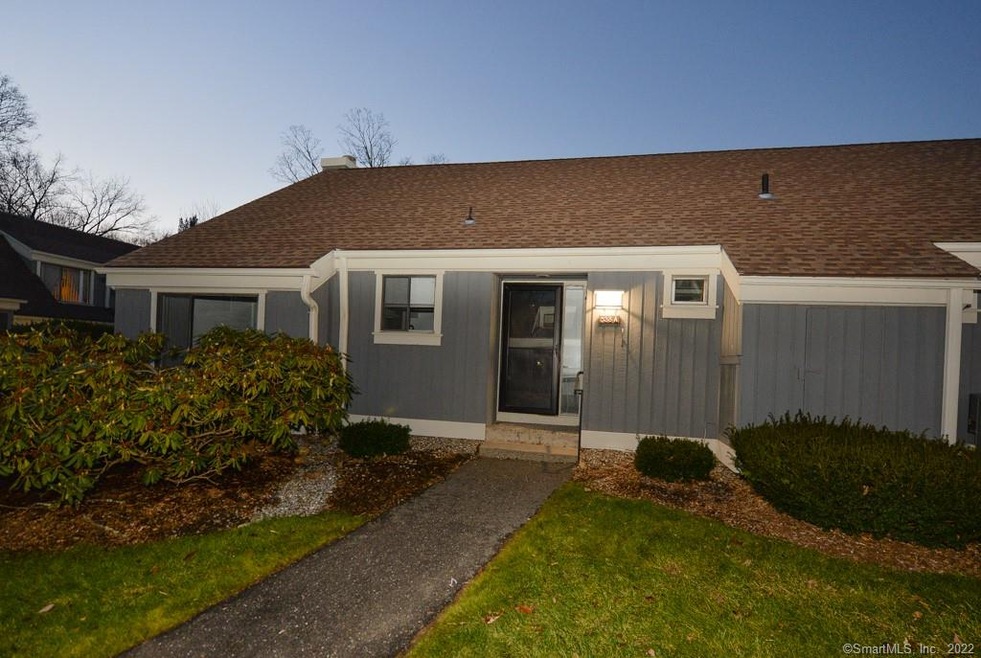 533 Heritage Village unit A, Southbury, CT 06488 - photo 1