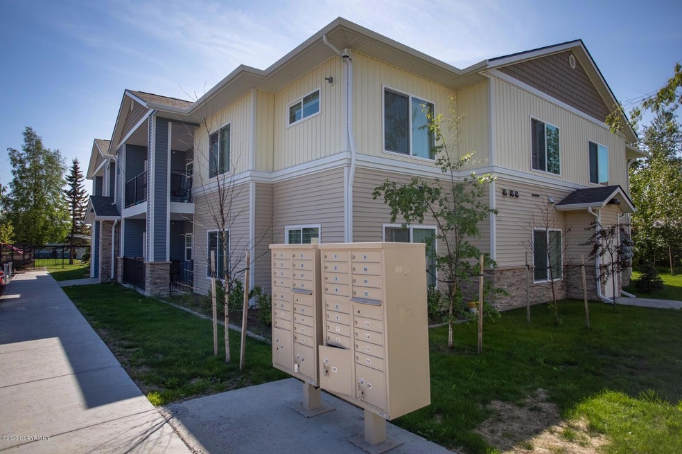 7401 E 4th Ave Exteriors-4