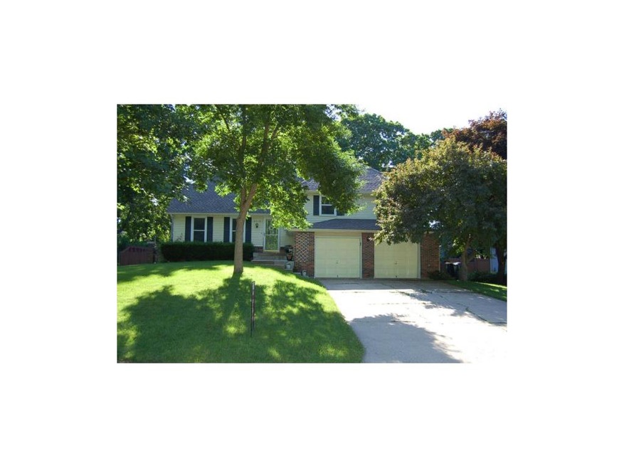 5519 Earnshaw St, Shawnee, KS 66216 - photo 1