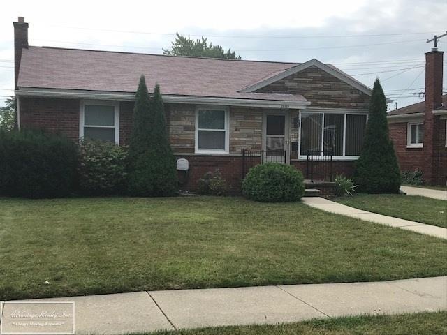 28734 Groveland St, Roseville, MI 48066 - photo 1