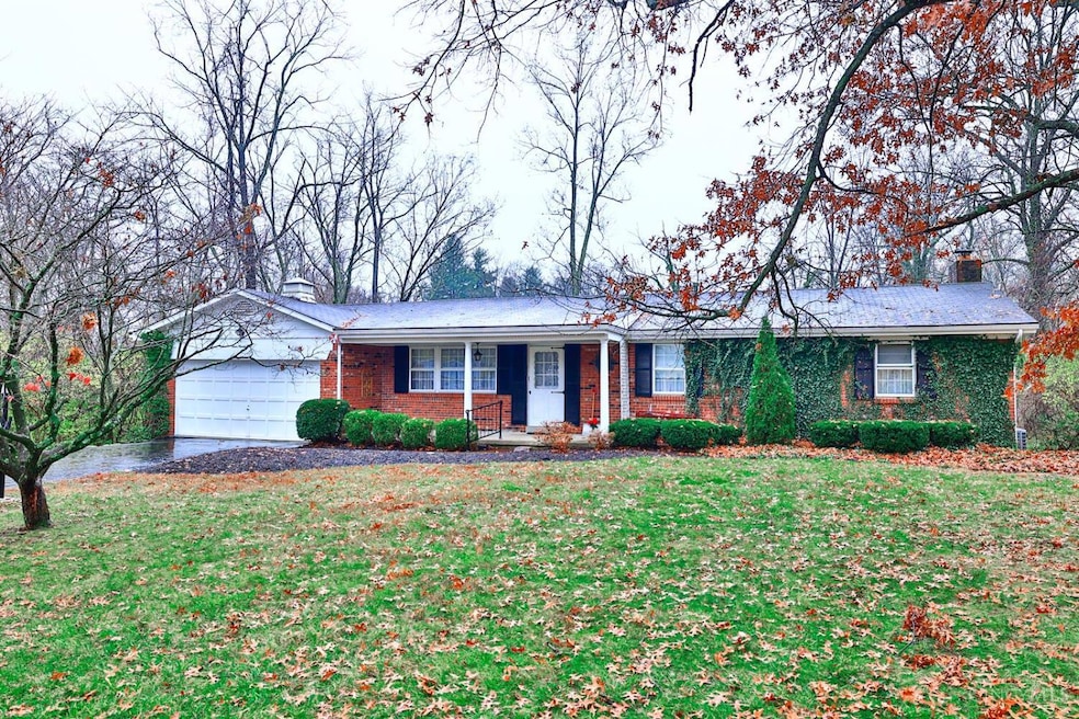 495 Shannon Ln, Cincinnati, OH 45255 - photo 1