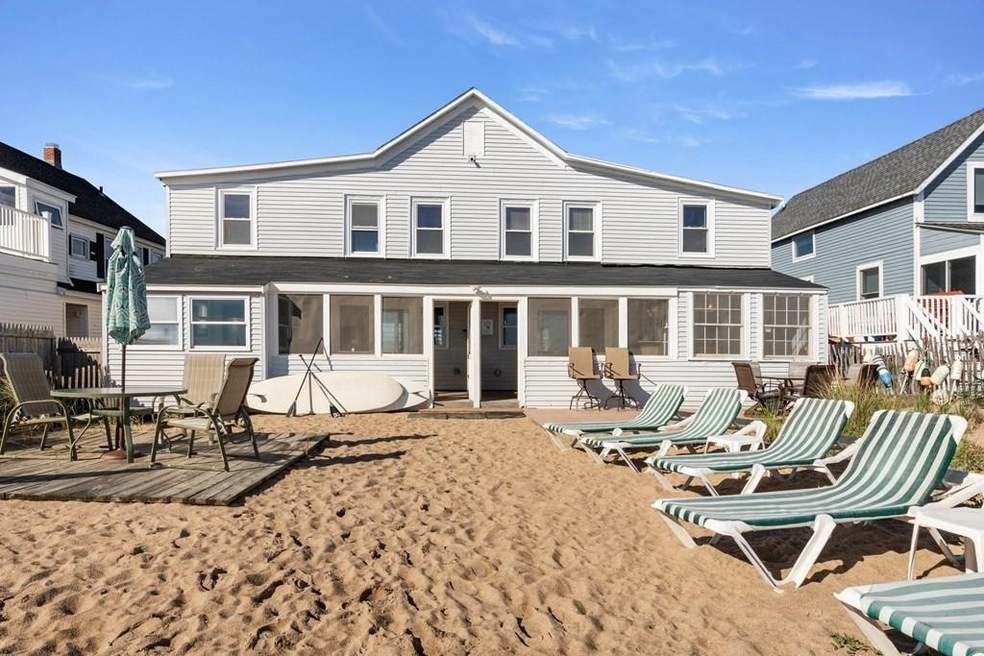 172 N End Blvd, Salisbury, MA 01952 - photo 1