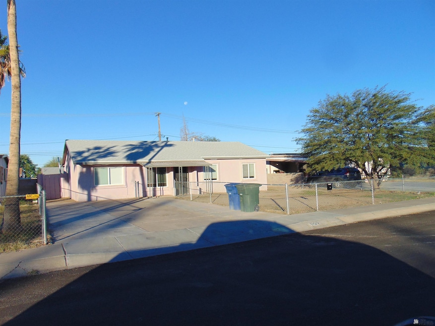 1922 S 9th Ave, Yuma, AZ 85364 - photo 1