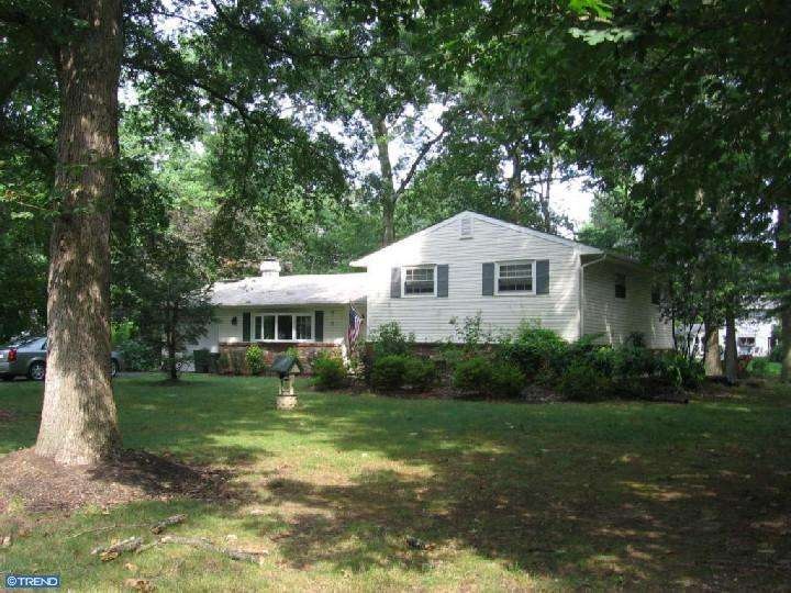 5 Shagbark Ln, East Windsor, NJ 08520 - photo 1