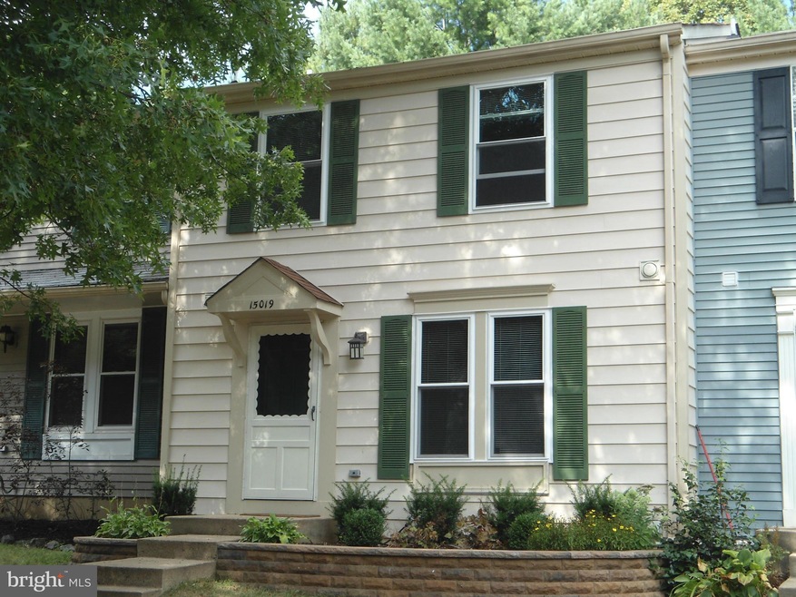 15019 Oak Crest Ct, Dumfries, VA 22025 - photo 1
