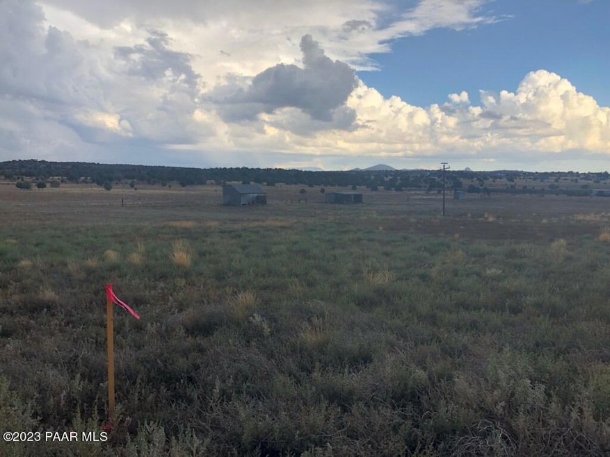 0 Trigger Happy Trail unit PAR1059307, Paulden, AZ 86334 - photo 1