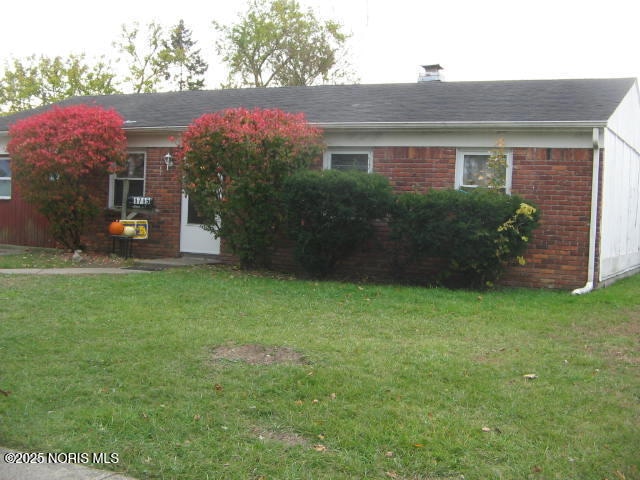 1715 E Benwick Rd, Toledo, OH 43613 - photo 1