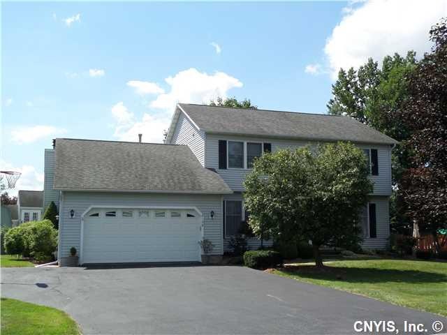 Exterior Front Gorgeous curb appeal