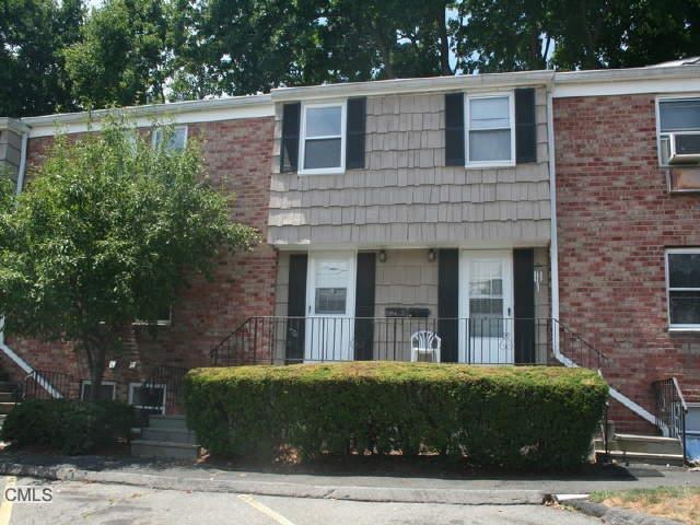 32 Weed Hill Ave unit N, Stamford, CT 06907 - photo 1