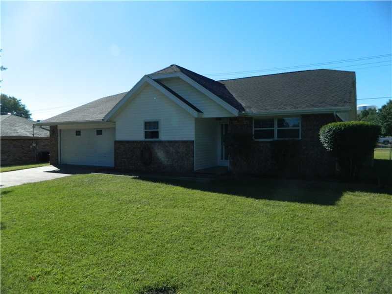 2212 W Olrich St, Rogers, AR 72758 - photo 1