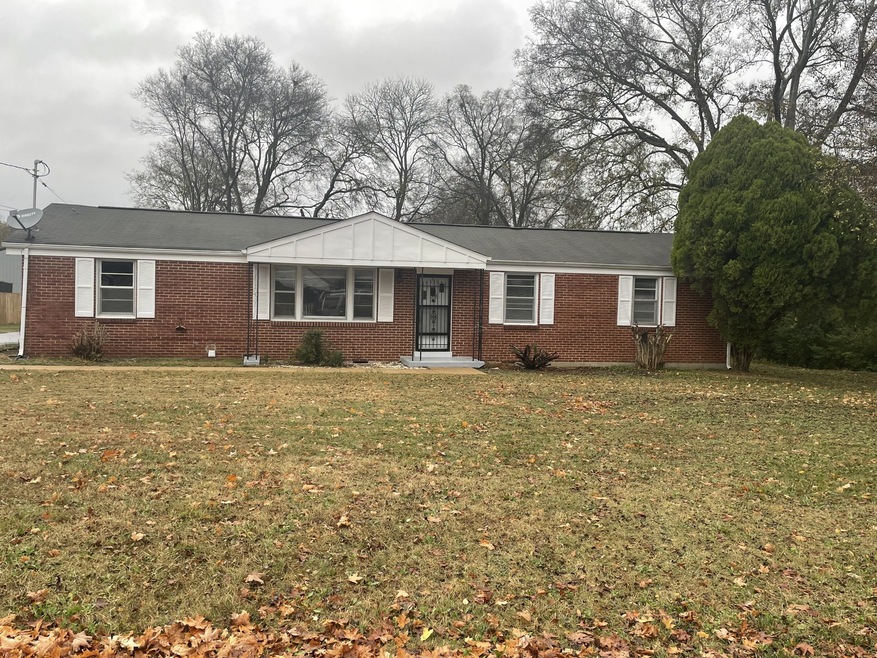 2000 Westwood Dr, Columbia, TN 38401 - photo 1