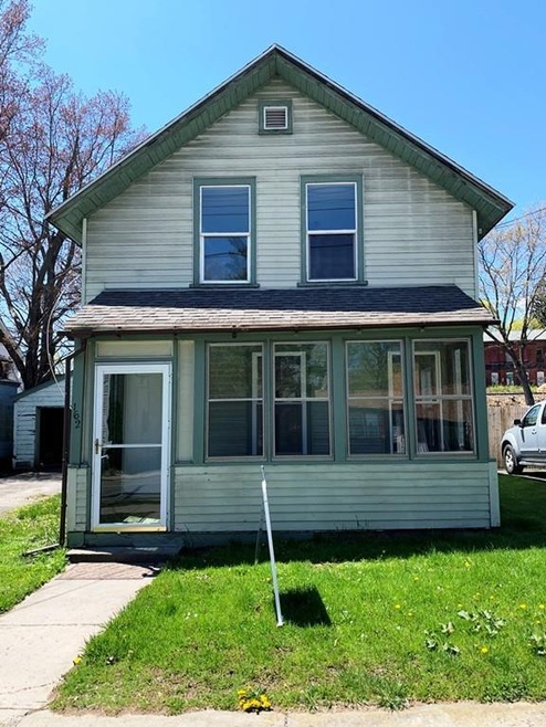 162 Chapman St, Greenfield, MA 01301 - photo 1