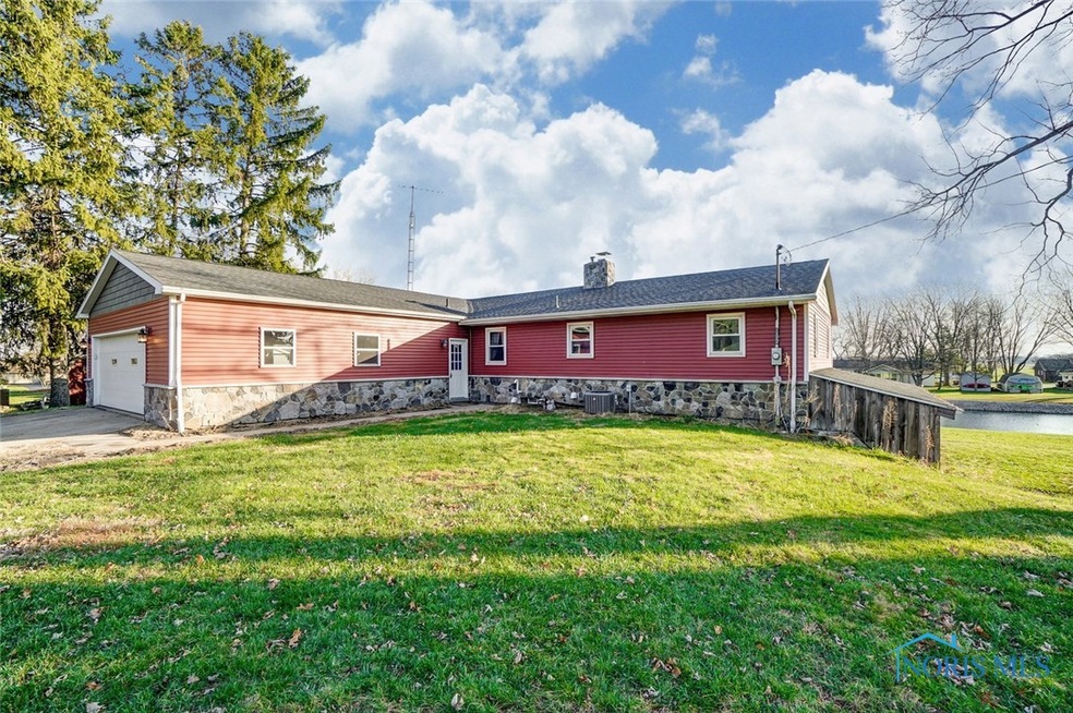 5200 Rainbow Dr, Delta, OH 43515 - photo 1