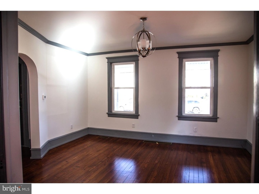 808 Park Ave, Collingswood, NJ 08108 - photo 1