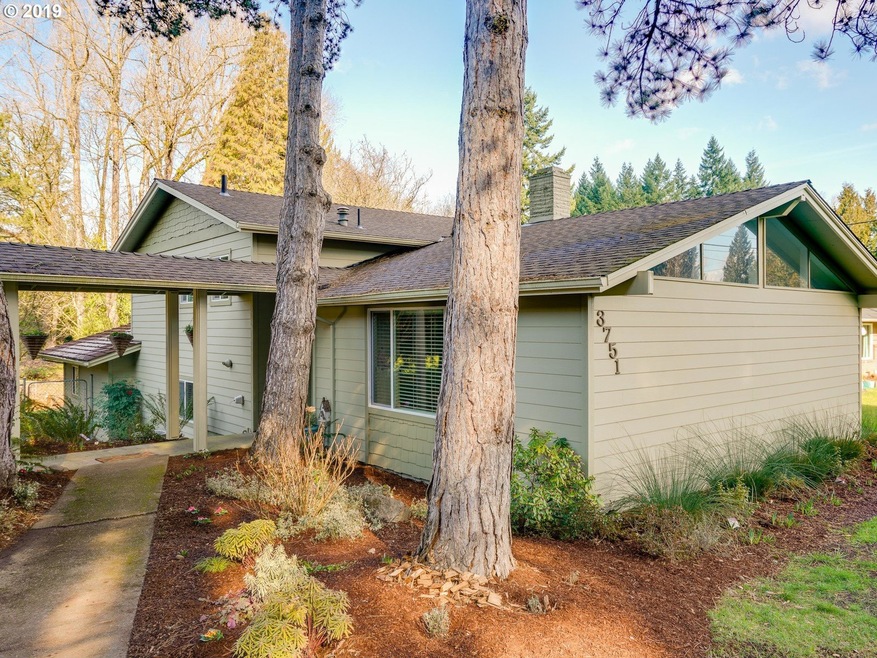 3751 Cedaroak Dr, West Linn, OR 97068 - photo 1