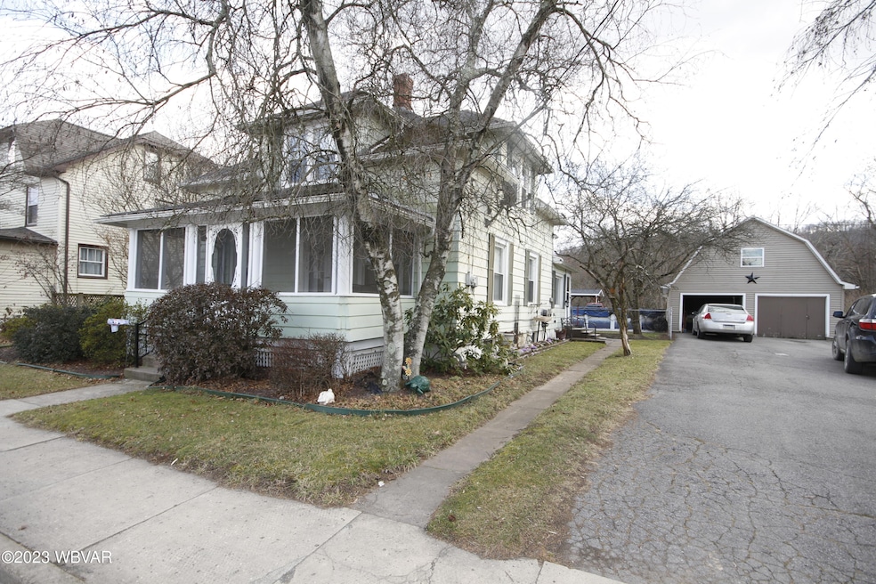 157 Broad St