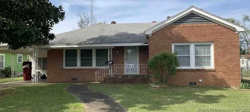 911 E Jefferson St, Hugo, OK 74743 - photo 1