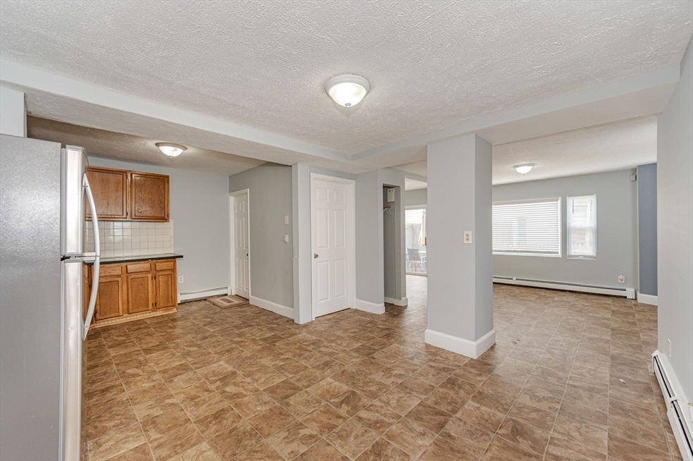 13 Whipple St, Lowell, MA 01852 - photo 1