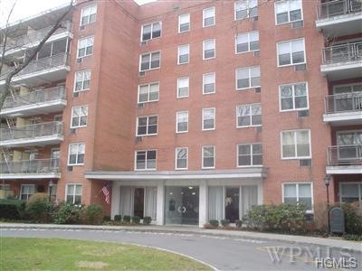 Rockledge House unit 6B, Hartsdale, NY 10530 - photo 1