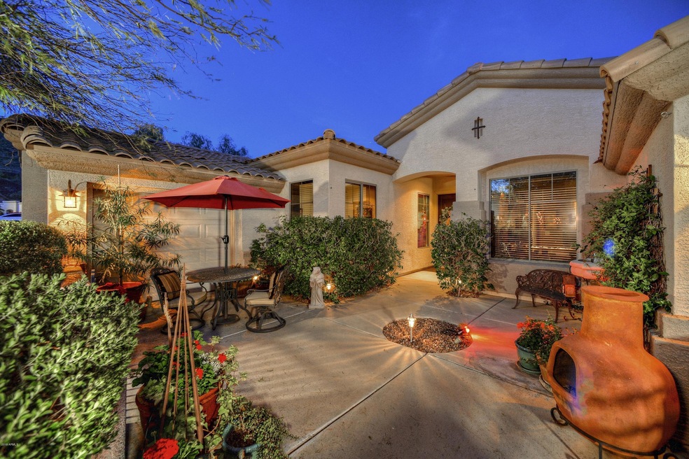 005_Courtyard