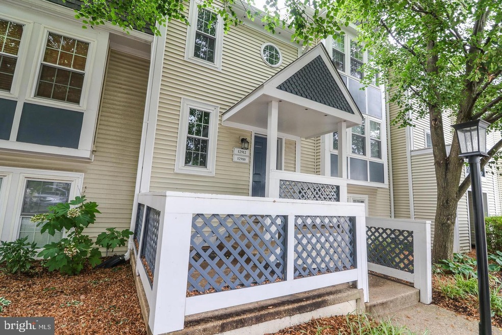 12910A Grays Pointe Rd unit 12910A, Fairfax, VA 22033 - photo 1