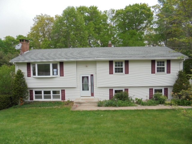 189 Dana Ln, Meriden, CT 06451 - photo 1