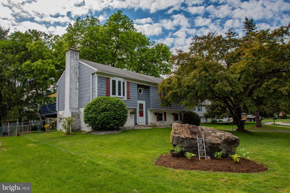 303 David Cir, Downingtown, PA 19335 - photo 1