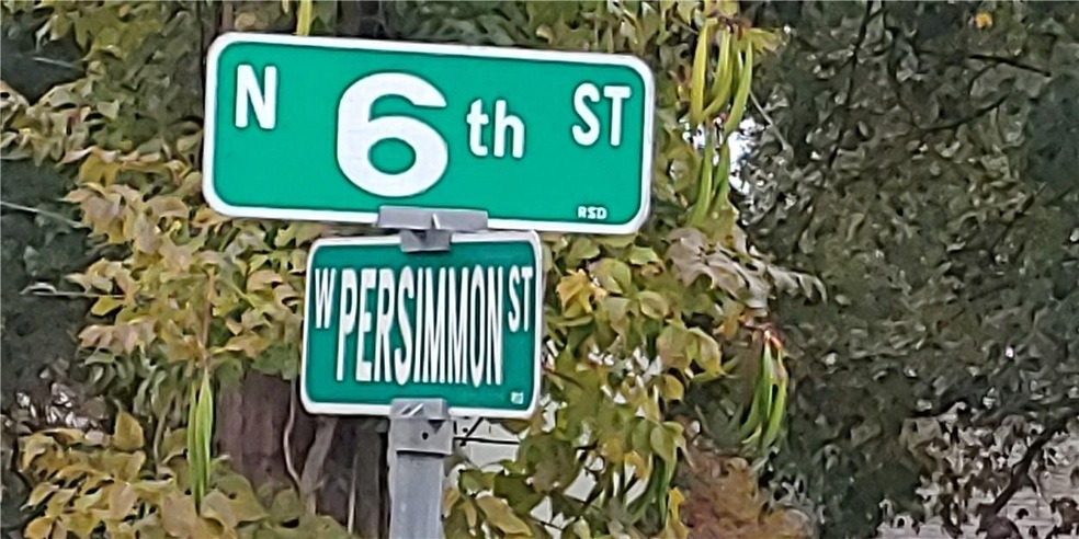 612 W Persimmon St, Rogers, AR 72756 - photo 1