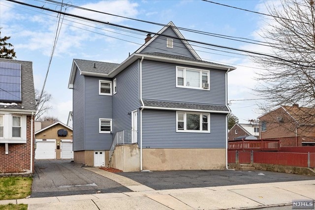 613 2nd Ave, Lyndhurst, NJ 07071 - photo 1