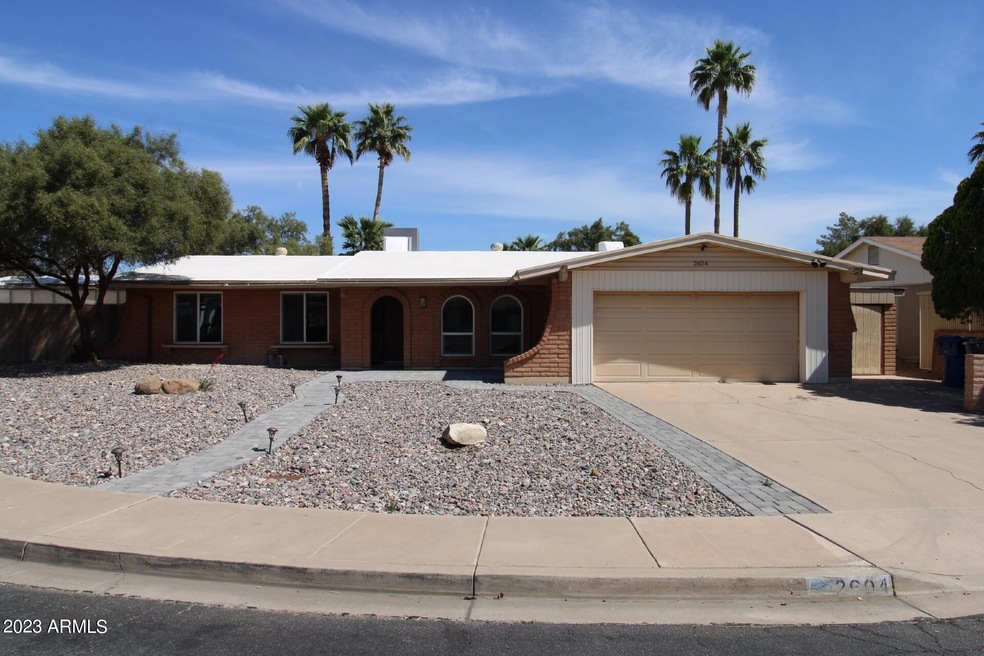 2604 W Osage Cir, Mesa, AZ 85202 - photo 1
